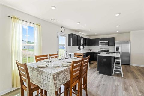 Tiny photo for 139 Ethan Court, Lynchburg, VA 24501 (MLS # 362540)