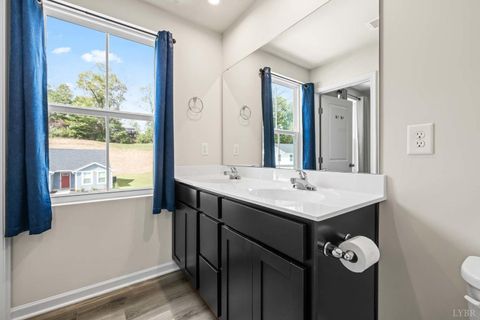 Tiny photo for 139 Ethan Court, Lynchburg, VA 24501 (MLS # 362540)