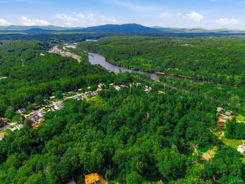 Tiny photo for 226 Riverside Drive, Lynchburg, VA 24503 (MLS # 366521)