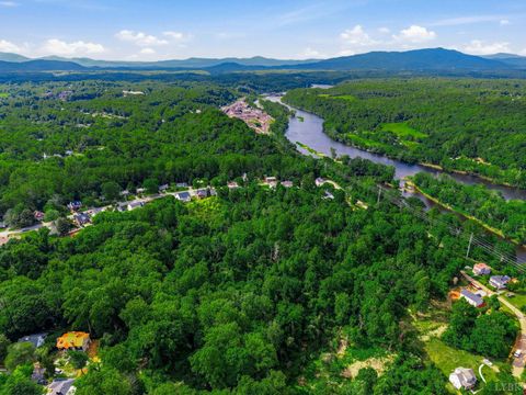 Tiny photo for 226 Riverside Drive, Lynchburg, VA 24503 (MLS # 366521)