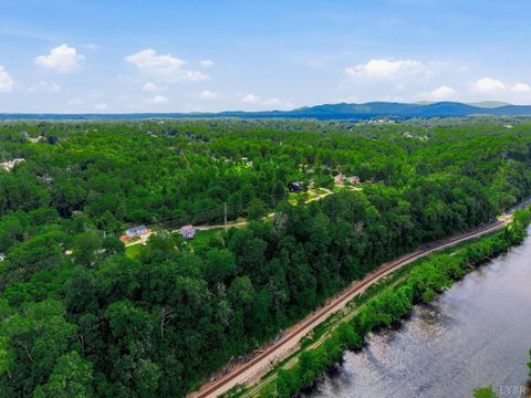 Tiny photo for 226 Riverside Drive, Lynchburg, VA 24503 (MLS # 366521)