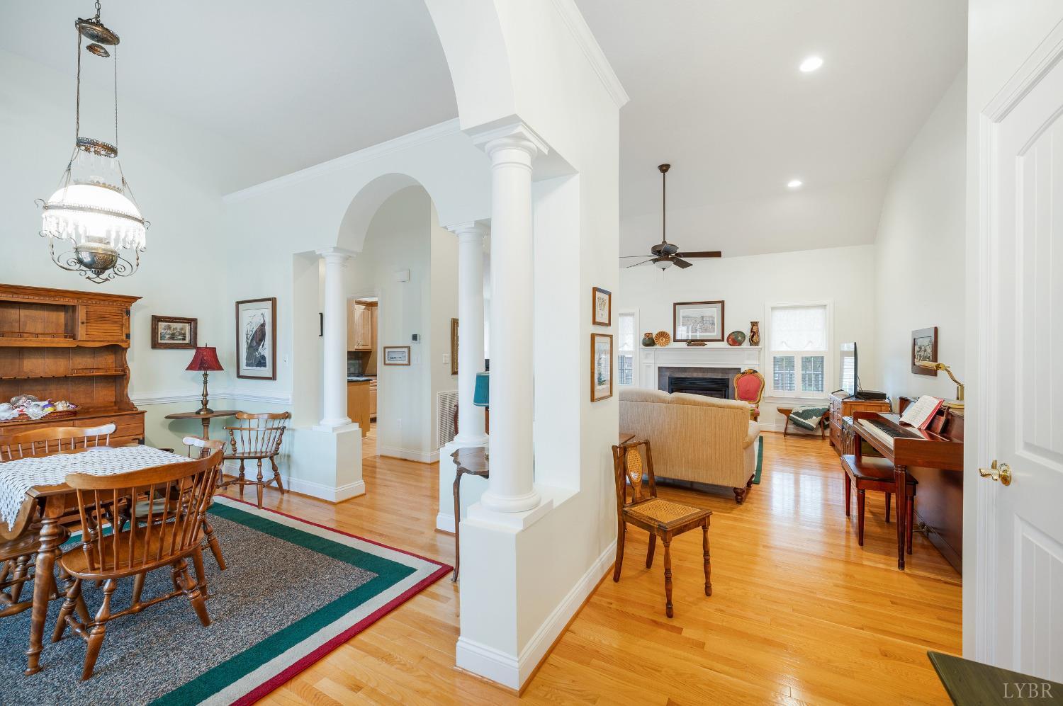 1132 Ambassador Drive, Forest, Virginia image 3
