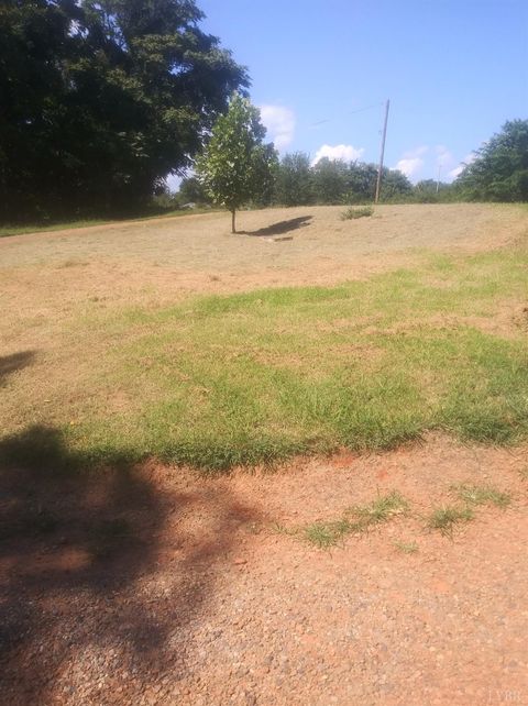 Tiny photo for 4947 Stones Dairy Road, Bassett, VA 24055 (MLS # 361780)