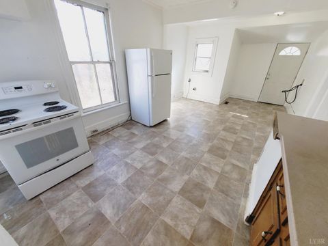 Tiny photo for 58 Federal Street, Lynchburg, VA 24504 (MLS # 364873)