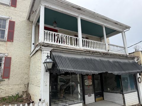 Tiny photo for 1421 Main St. St, Lynchburg, VA 24504 (MLS # 365232)