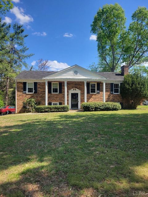 Photo of 440 Kirkley Circle, Lynchburg, VA 24502 (MLS # 365830)