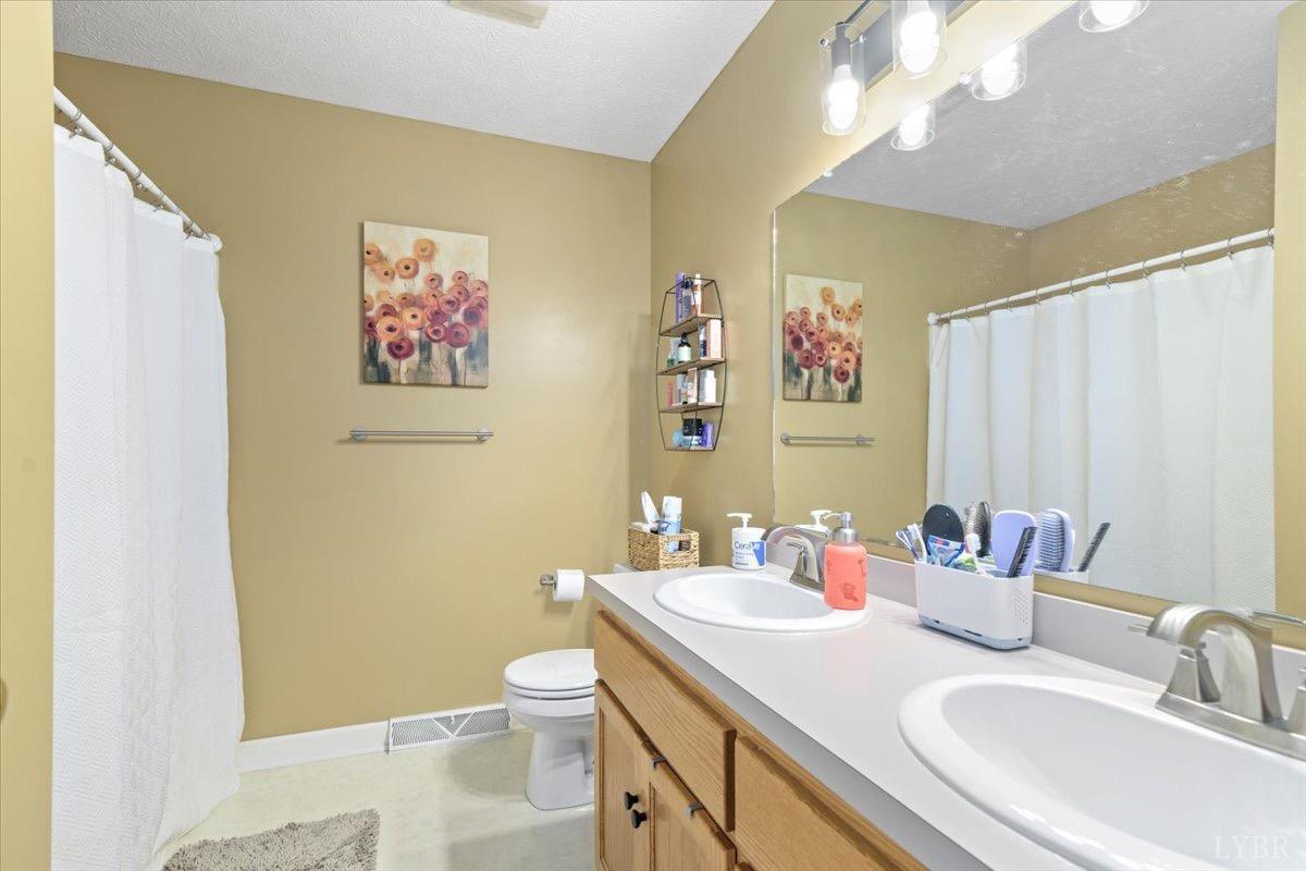 2098 Sunburst Road, Evington, Virginia image 25