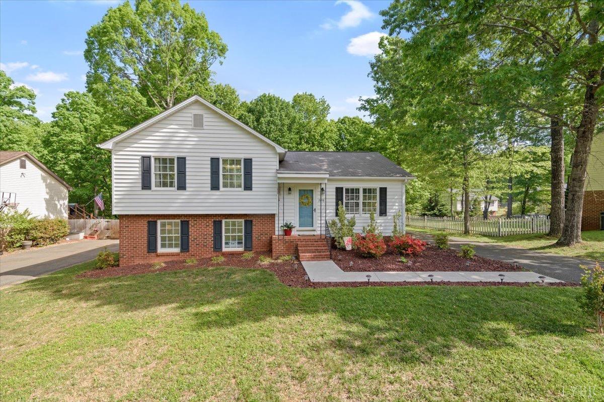 2098 Sunburst Road, Evington, Virginia image 1