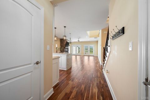 Tiny photo for 1106 Grandset Drive Dr, Forest, VA 24551 (MLS # 366667)
