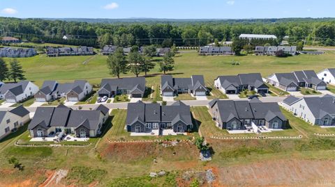 Tiny photo for 1106 Grandset Drive Dr, Forest, VA 24551 (MLS # 366667)