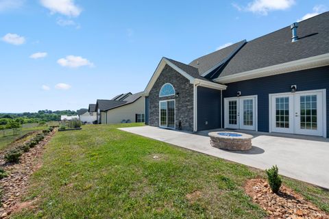 Tiny photo for 1106 Grandset Drive Dr, Forest, VA 24551 (MLS # 366667)