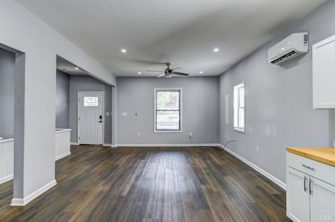 Tiny photo for 1618 Buchanan Street, Lynchburg, VA 24501 (MLS # 366636)