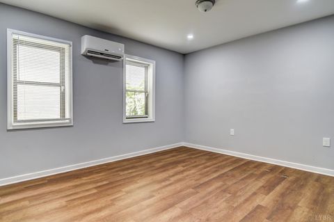 Tiny photo for 1618 Buchanan Street, Lynchburg, VA 24501 (MLS # 366636)