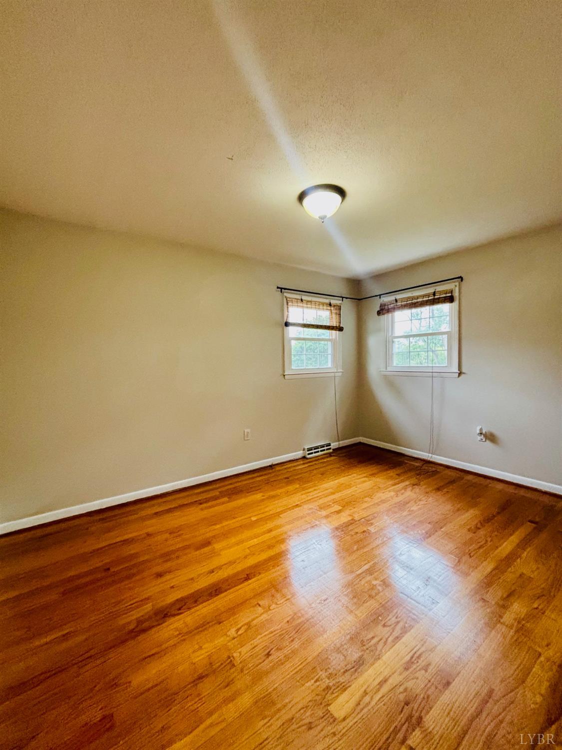 110 Skyline Avenue, Staunton, Virginia image 14