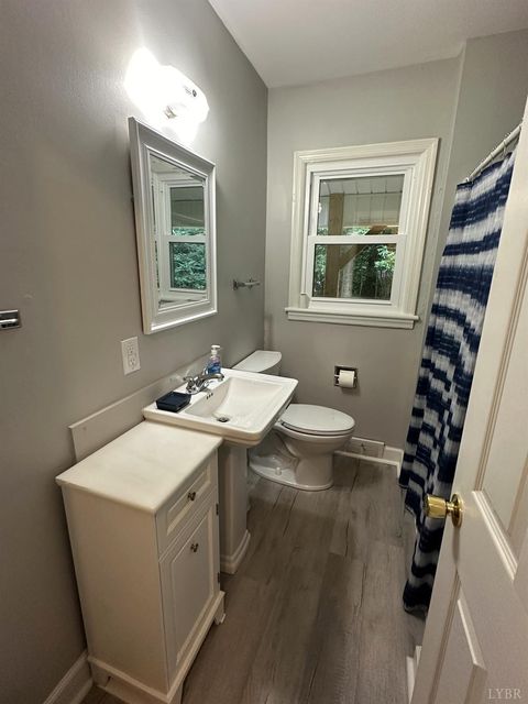 Tiny photo for 230 GROVE Avenue, Lynchburg, VA 24502 (MLS # 362325)