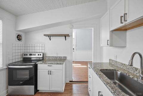 Tiny photo for 2461 Rivermont Avenue, Lynchburg, VA 24503 (MLS # 365383)