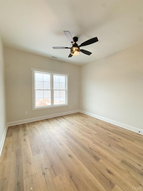 Tiny photo for 2 Acorn Drive, Appomattox, VA 24522 (MLS # 364431)