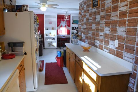 Tiny photo for 818 Oak Street, Bedford, VA 24523 (MLS # 363783)