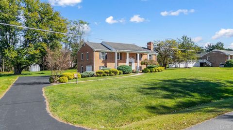 Tiny photo for 1700 Laxton Road, Lynchburg, VA 24502 (MLS # 362541)