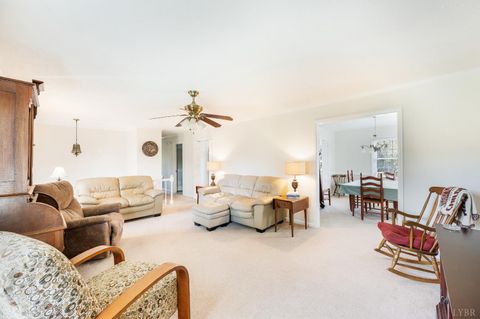 Tiny photo for 1700 Laxton Road, Lynchburg, VA 24502 (MLS # 362541)