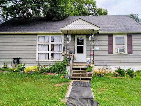 Homes For Sale - 187 Abbitts Drive<br/> Madison Heights, VA 24572