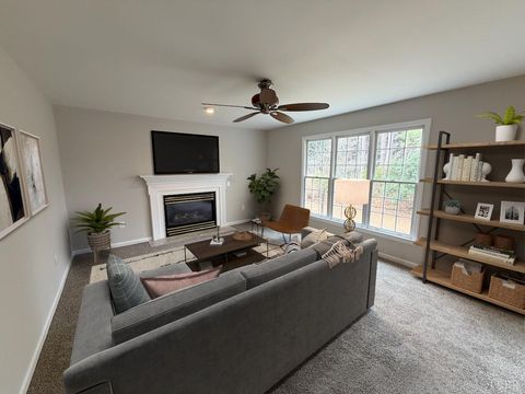 Tiny photo for 4505 Brentwood Drive, South Boston, VA 24592 (MLS # 365134)