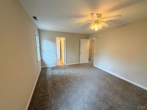 Tiny photo for 4505 Brentwood Drive, South Boston, VA 24592 (MLS # 365134)