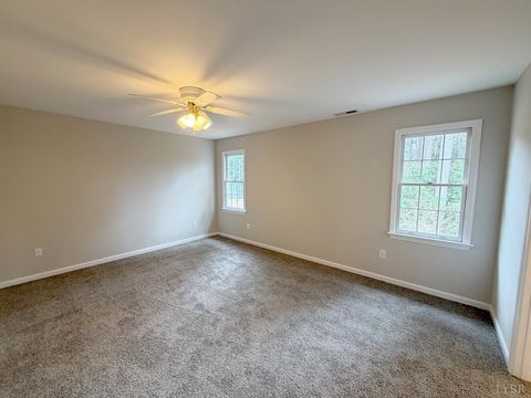 Tiny photo for 4505 Brentwood Drive, South Boston, VA 24592 (MLS # 365134)