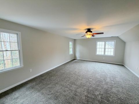 Tiny photo for 4505 Brentwood Drive, South Boston, VA 24592 (MLS # 365134)