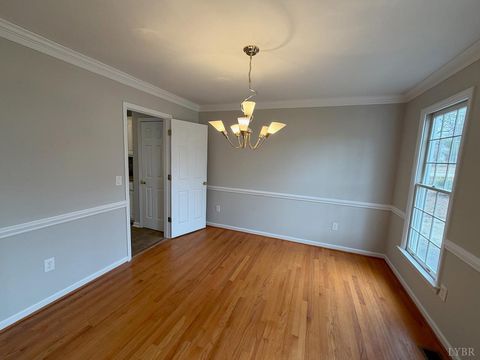 Tiny photo for 4505 Brentwood Drive, South Boston, VA 24592 (MLS # 365134)