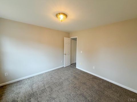 Tiny photo for 4505 Brentwood Drive, South Boston, VA 24592 (MLS # 365134)