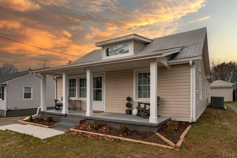 Tiny photo for 609 Pine Drive, Lynchburg, VA 24503 (MLS # 364289)