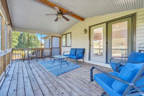 Tiny photo for 3840 White Church Road, Fincastle, VA 24090 (MLS # 362598)