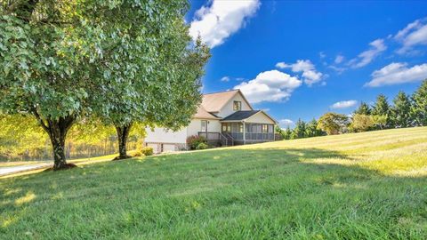 Tiny photo for 3840 White Church Road, Fincastle, VA 24090 (MLS # 362598)