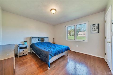 Tiny photo for 3840 White Church Road, Fincastle, VA 24090 (MLS # 362598)
