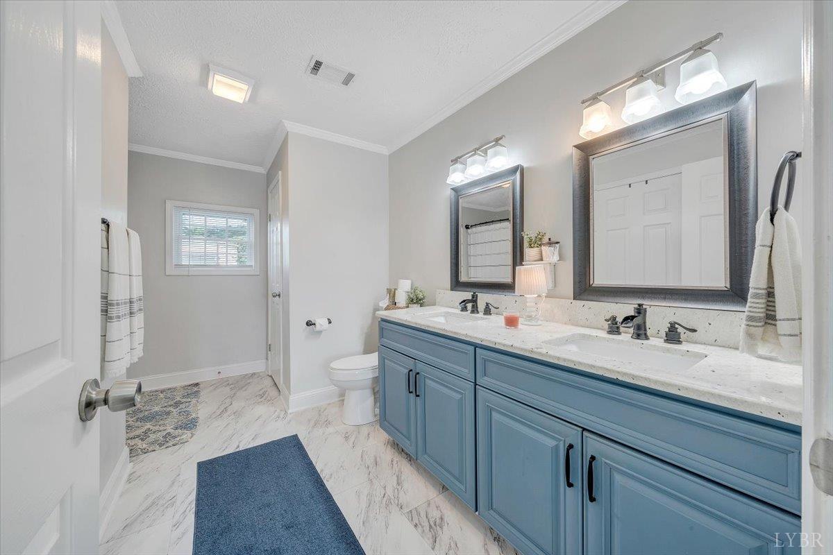 1028 Park Mountain Terrace, Huddleston, Virginia image 22
