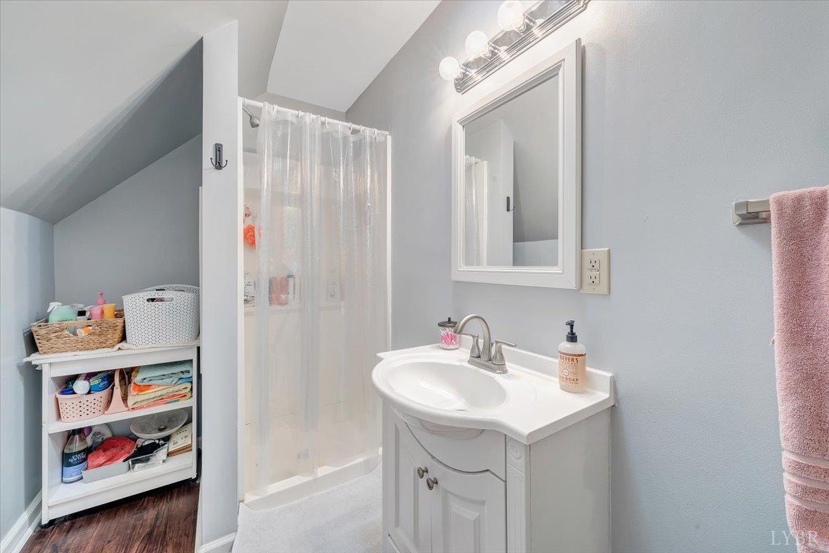 1028 Park Mountain Terrace, Huddleston, Virginia image 30