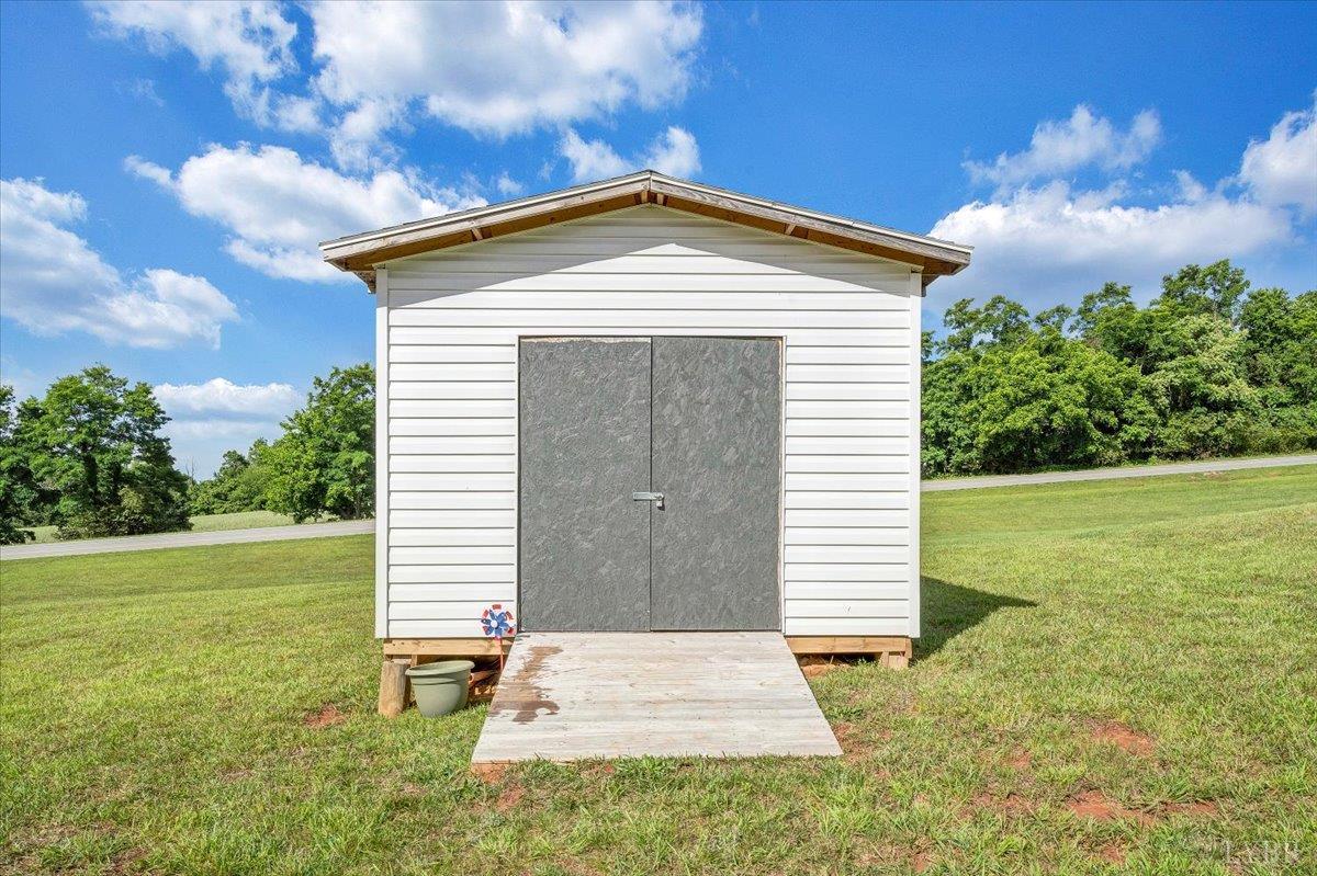 1028 Park Mountain Terrace, Huddleston, Virginia image 38