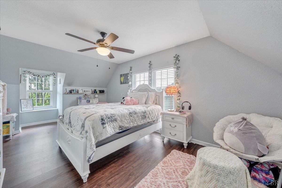 1028 Park Mountain Terrace, Huddleston, Virginia image 27