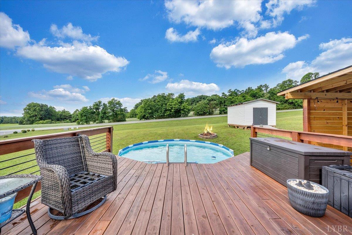 1028 Park Mountain Terrace, Huddleston, Virginia image 32