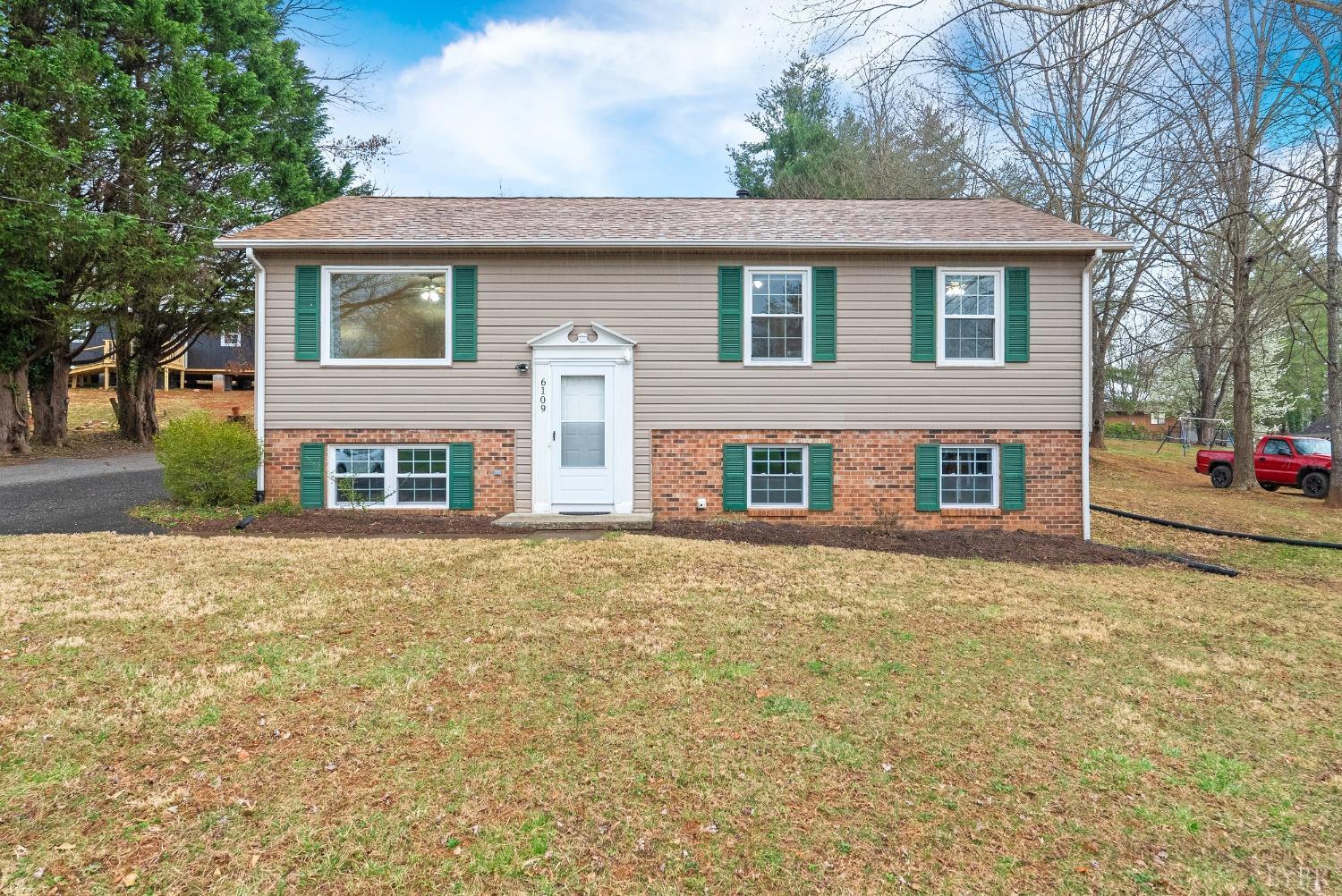6109 Pawnee Drive, Lynchburg, Virginia image 2