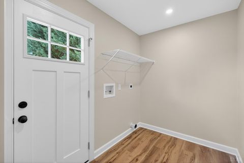 Tiny photo for 126 Dale Dr DR, Madison Heights, VA 24572 (MLS # 366600)