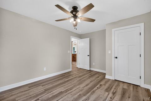 Tiny photo for 126 Dale Dr DR, Madison Heights, VA 24572 (MLS # 366600)