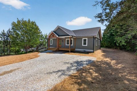 Tiny photo for 126 Dale Dr DR, Madison Heights, VA 24572 (MLS # 366600)