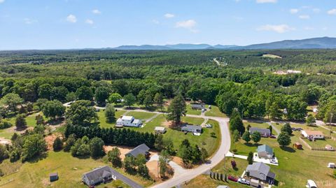 Tiny photo for 126 Dale Dr DR, Madison Heights, VA 24572 (MLS # 366600)