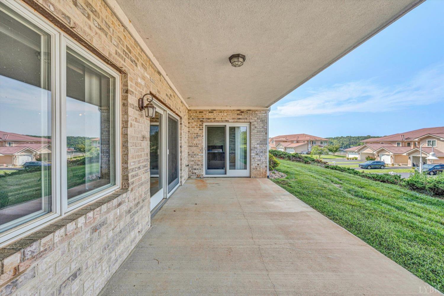 1066 Siesta Key Court, Moneta, Virginia image 33