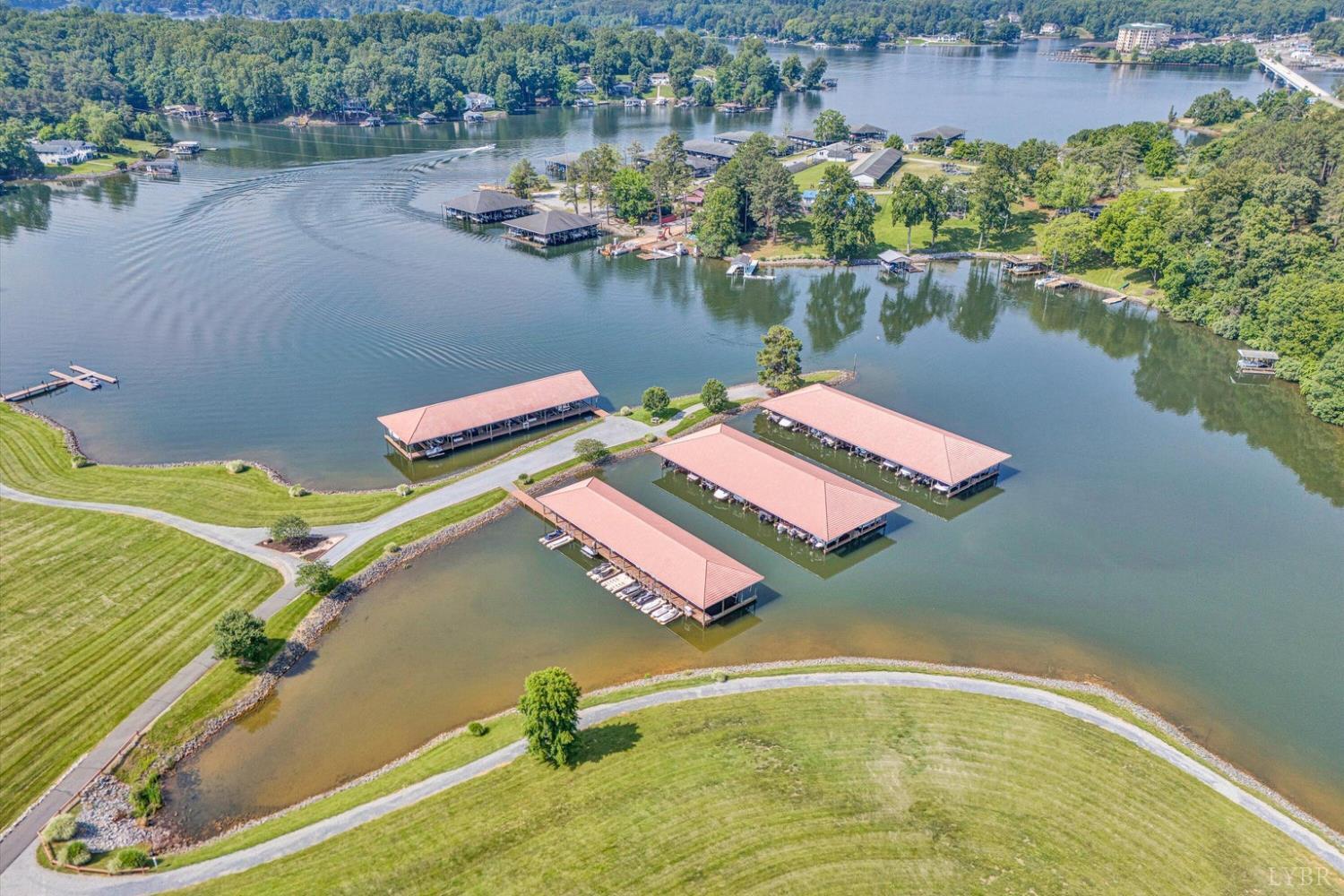 1066 Siesta Key Court, Moneta, Virginia image 43