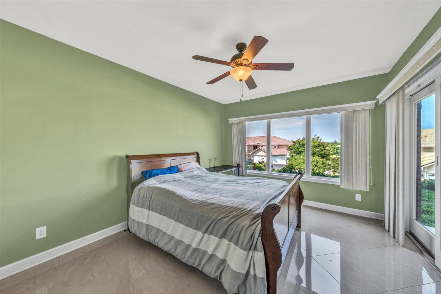 1066 Siesta Key Court, Moneta, Virginia image 28