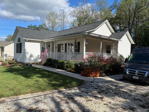 Tiny photo for 510 Oakleigh Avenue, Appomattox, VA 24522 (MLS # 364512)