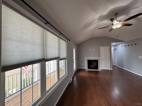 Tiny photo for 510 Oakleigh Avenue, Appomattox, VA 24522 (MLS # 364512)